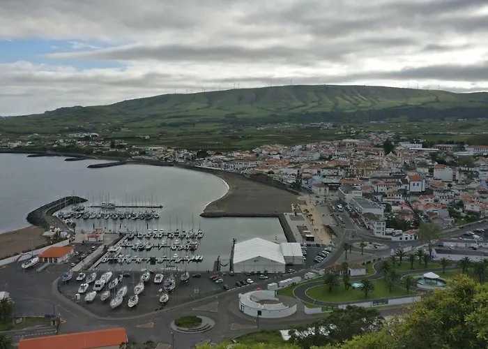 Valmoa * Praia da Vitória
